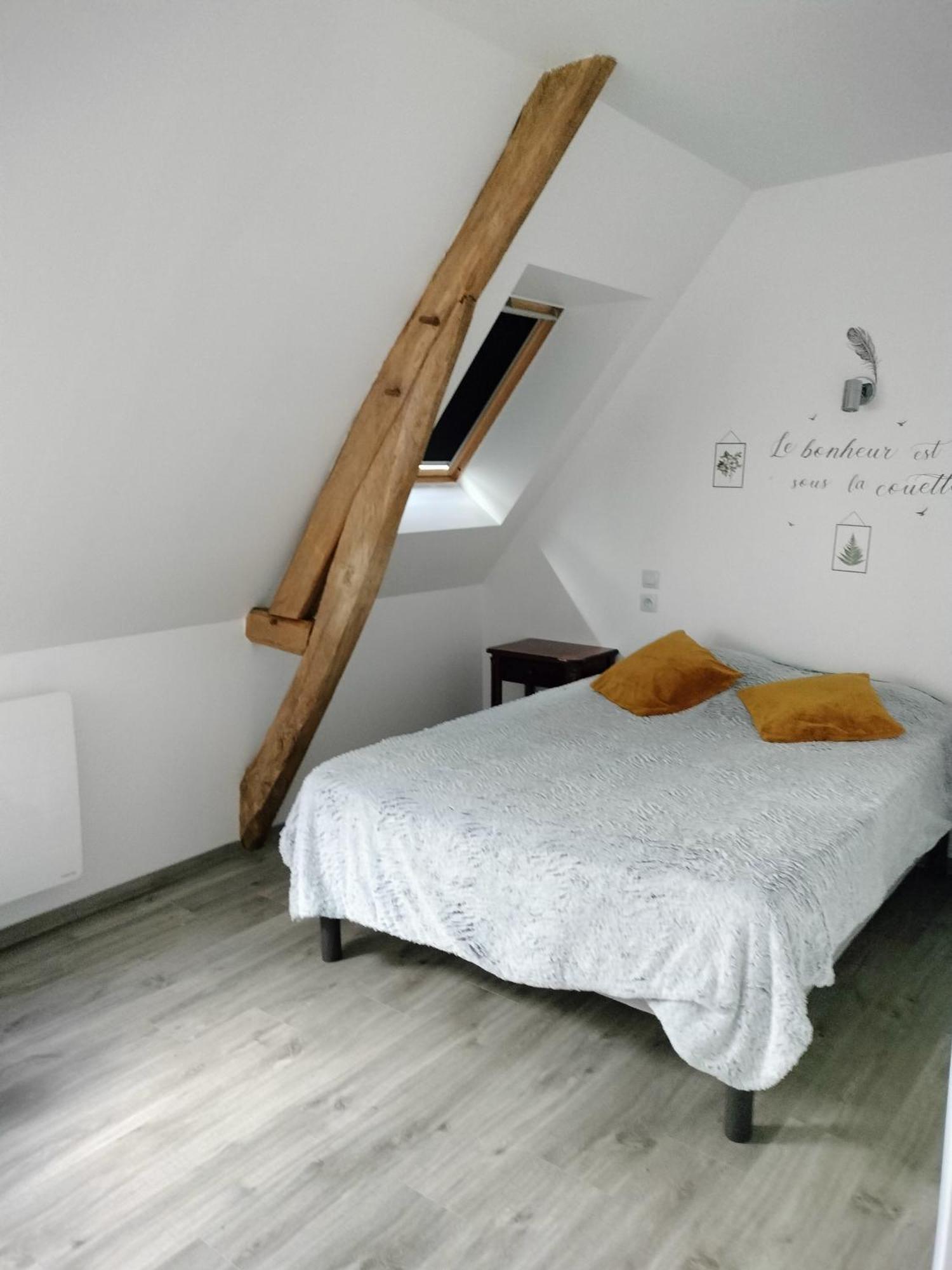 Voutre Chambre D'Hotes L'Orchidee מראה חיצוני תמונה